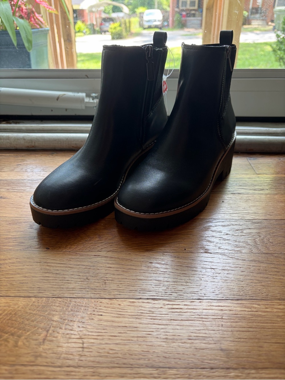 Blondo Black Leather Platform Ankle Booties